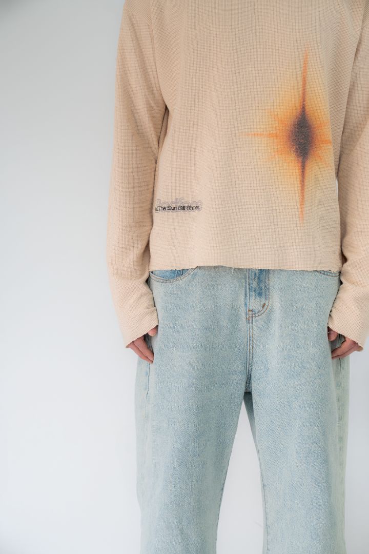 'Sun Still Shines' Longsleeve Thermal